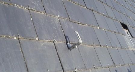 zonnepanelen installatie op leien